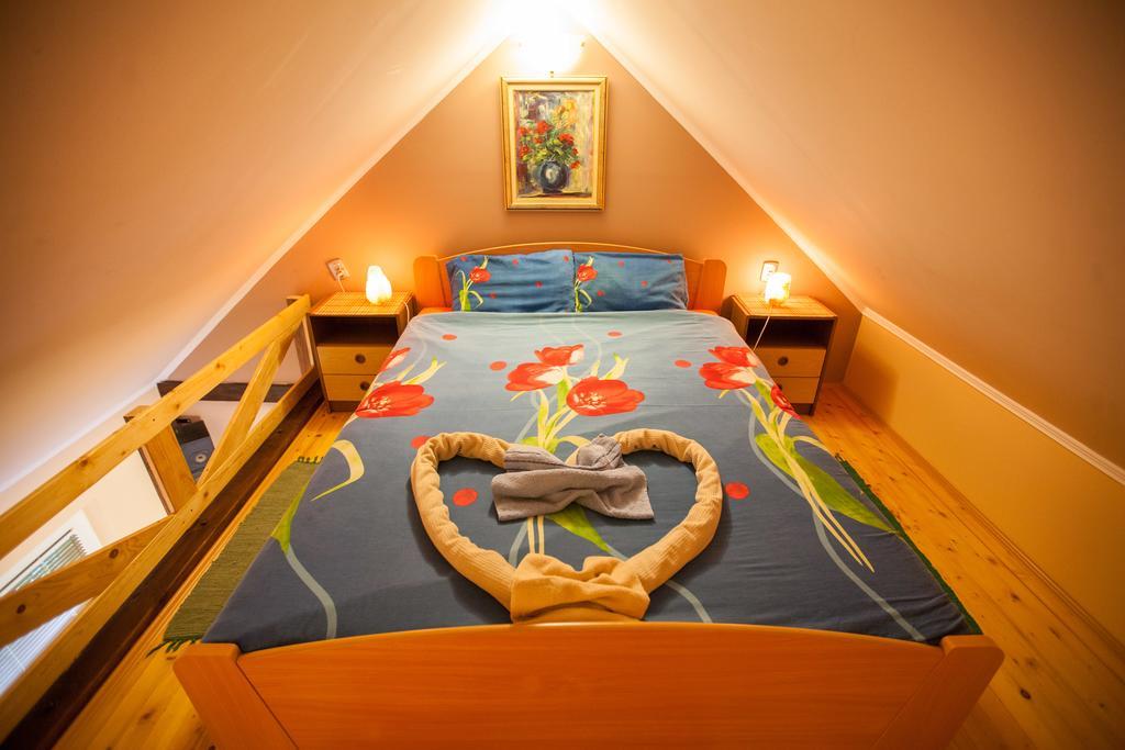 Villa Medeno Srce à Palić Extérieur photo