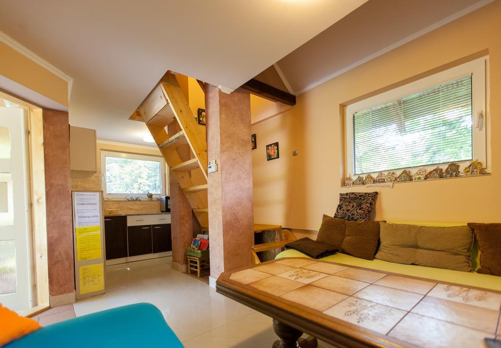 Villa Medeno Srce à Palić Extérieur photo